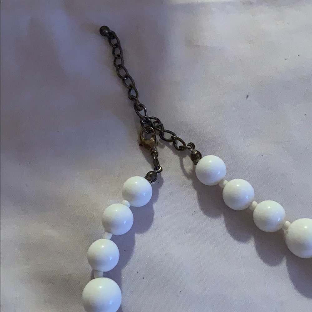 Two beaded necklaces - Picture 4 of 5